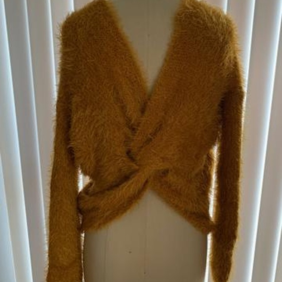 Fuzzy Twist Back Sweater - Picture 5 of 5